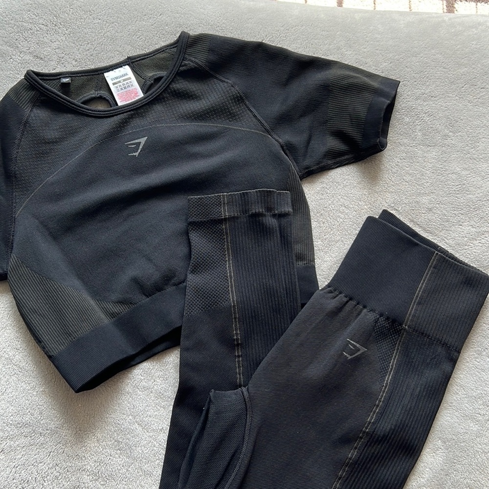 Gymshark Ultra Seamless Leggings and Top